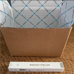Rodan & Fields NEW Lashboost, eyelash growth serum, flash sale, best stuff ever!